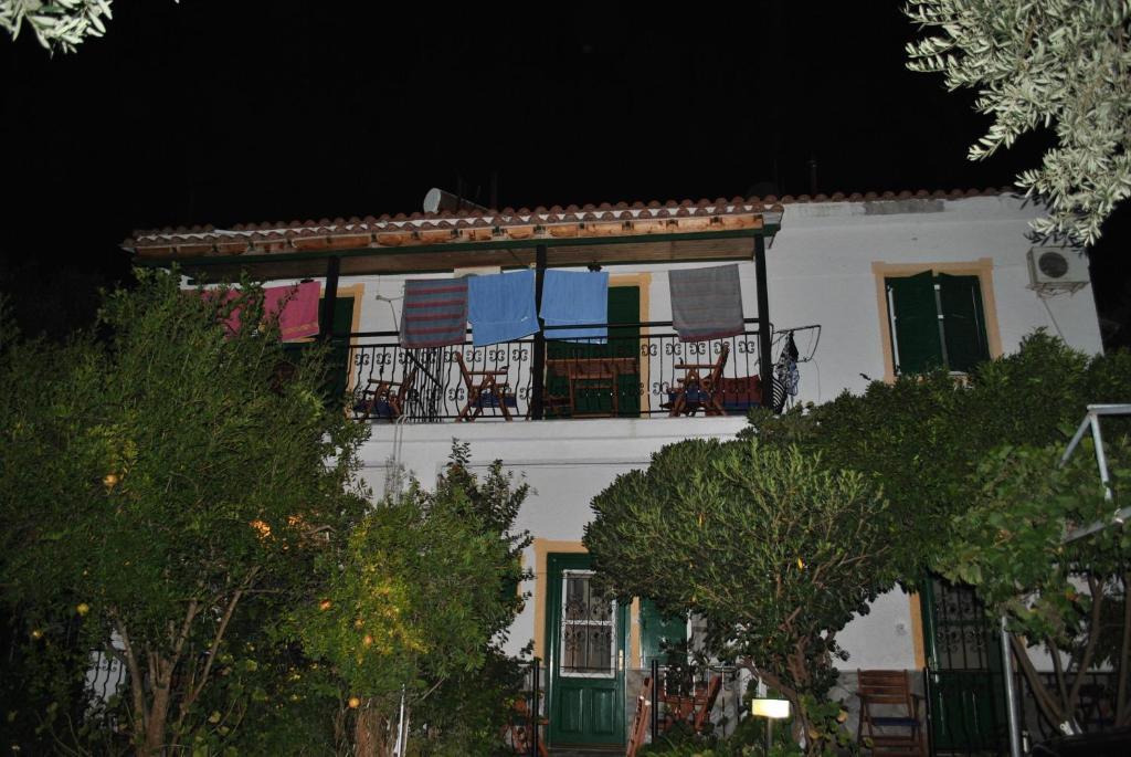 Stelios Studios Megali Ammos  Luaran gambar