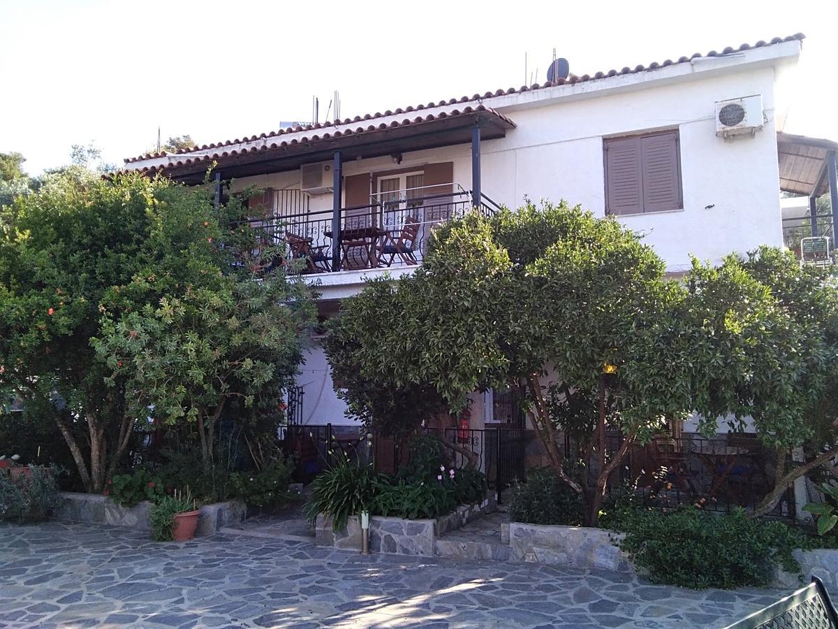 Stelios Studios Megali Ammos  Luaran gambar