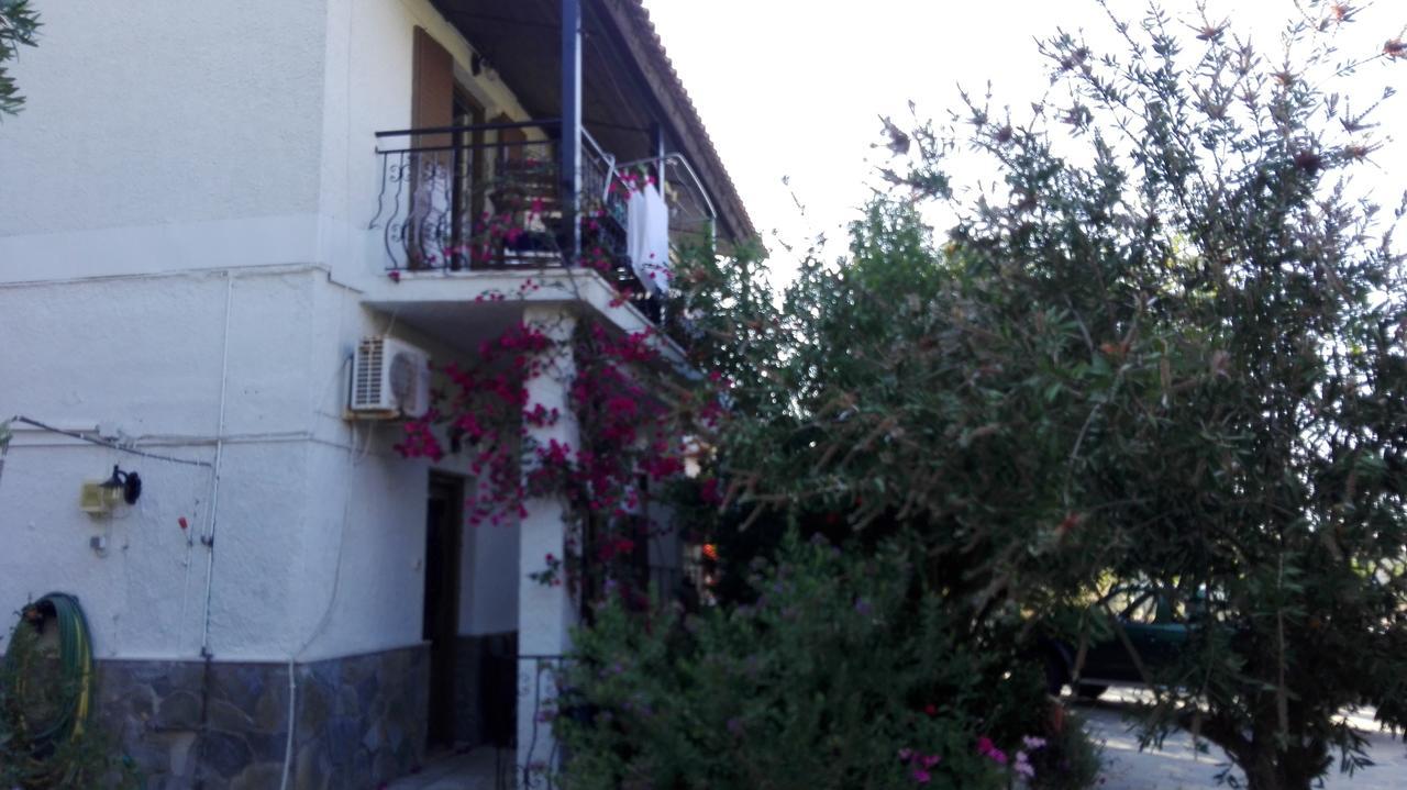 Stelios Studios Megali Ammos  Luaran gambar