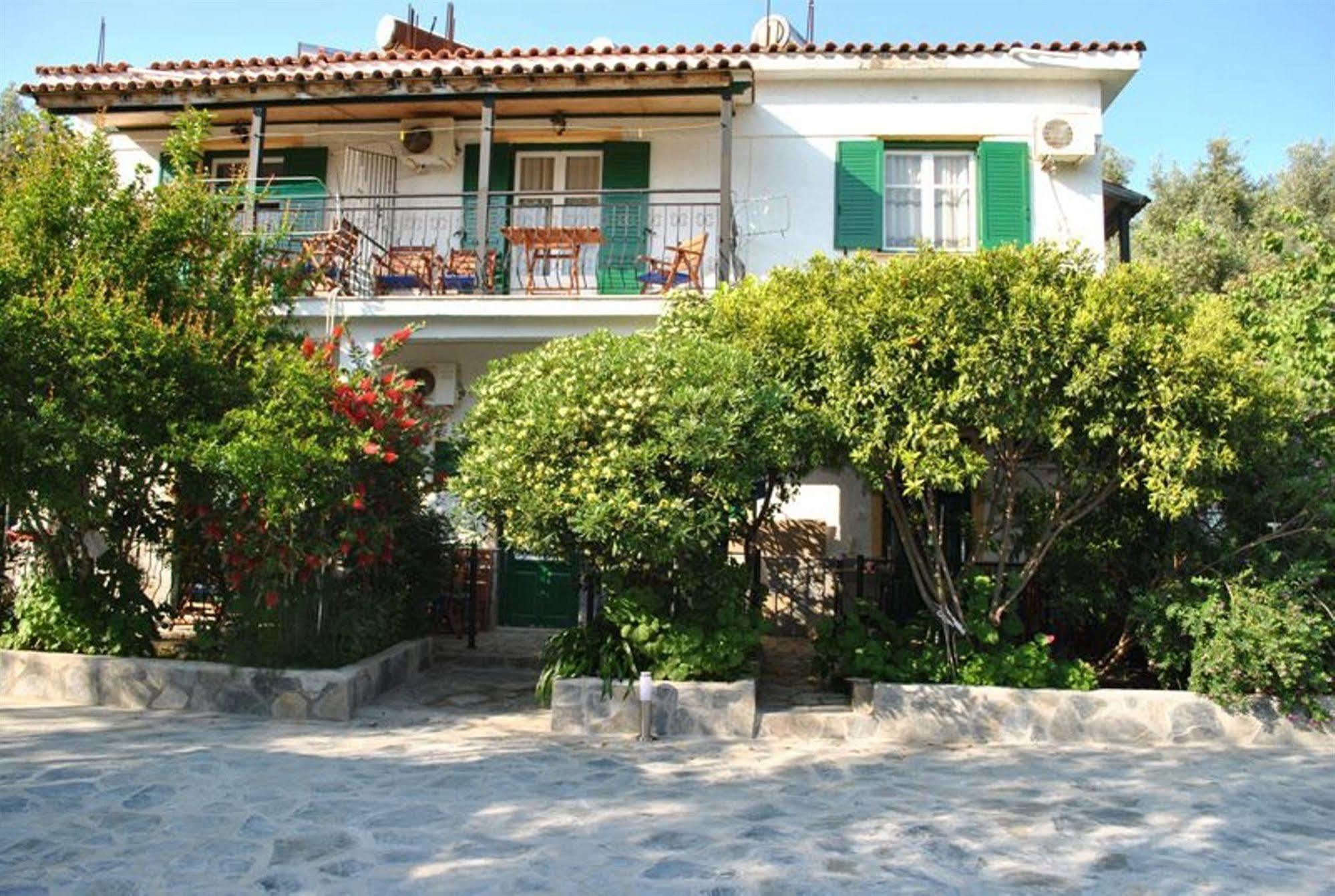 Stelios Studios Megali Ammos  Luaran gambar